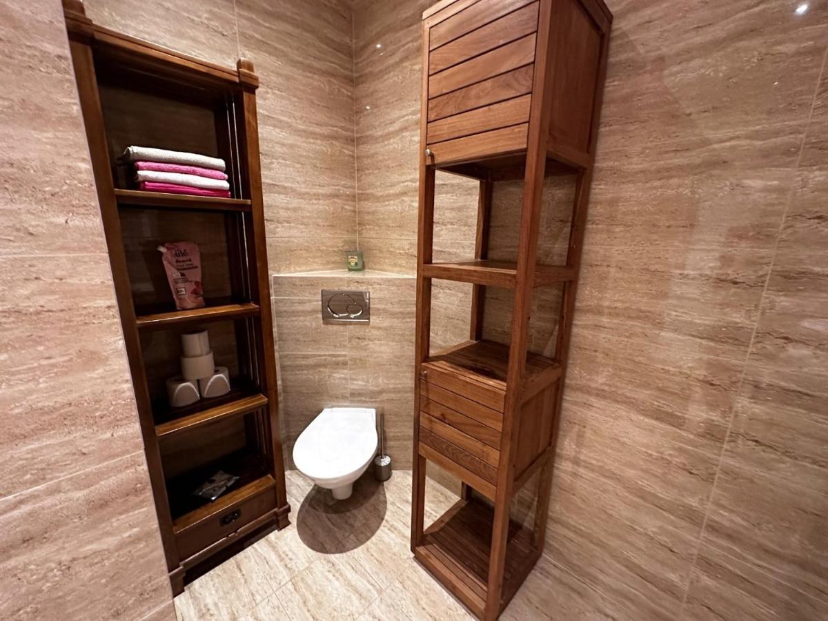 Gorkeho Apartment In City Centre Bratysława Zewnętrze zdjęcie